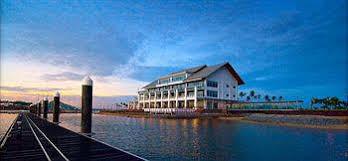 Duyong Marina & Resort Kuala Terengganu Zewnętrze zdjęcie