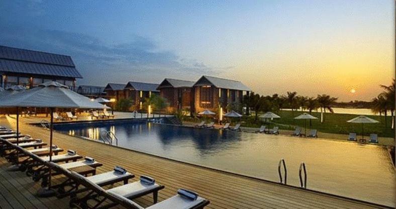 Duyong Marina & Resort Kuala Terengganu Zewnętrze zdjęcie