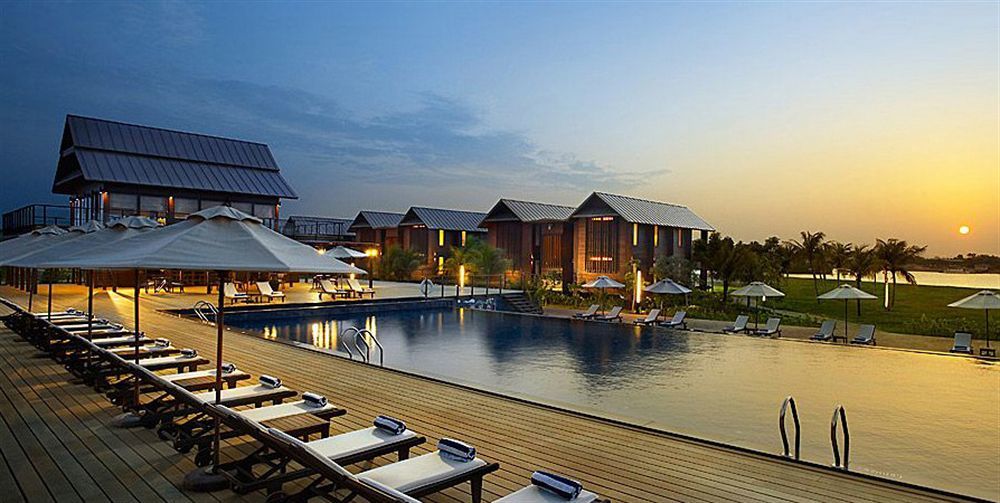 Duyong Marina & Resort Kuala Terengganu Zewnętrze zdjęcie