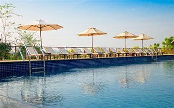Duyong Marina & Resort Kuala Terengganu Zewnętrze zdjęcie